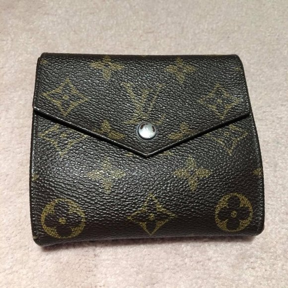 Louis Vuitton Other - Authentic Vintage Louis Vuitton monogram wallet